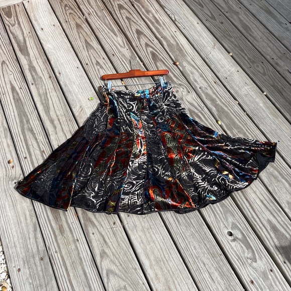 Manyus Silk Burnout skirt - Picture 3 of 10